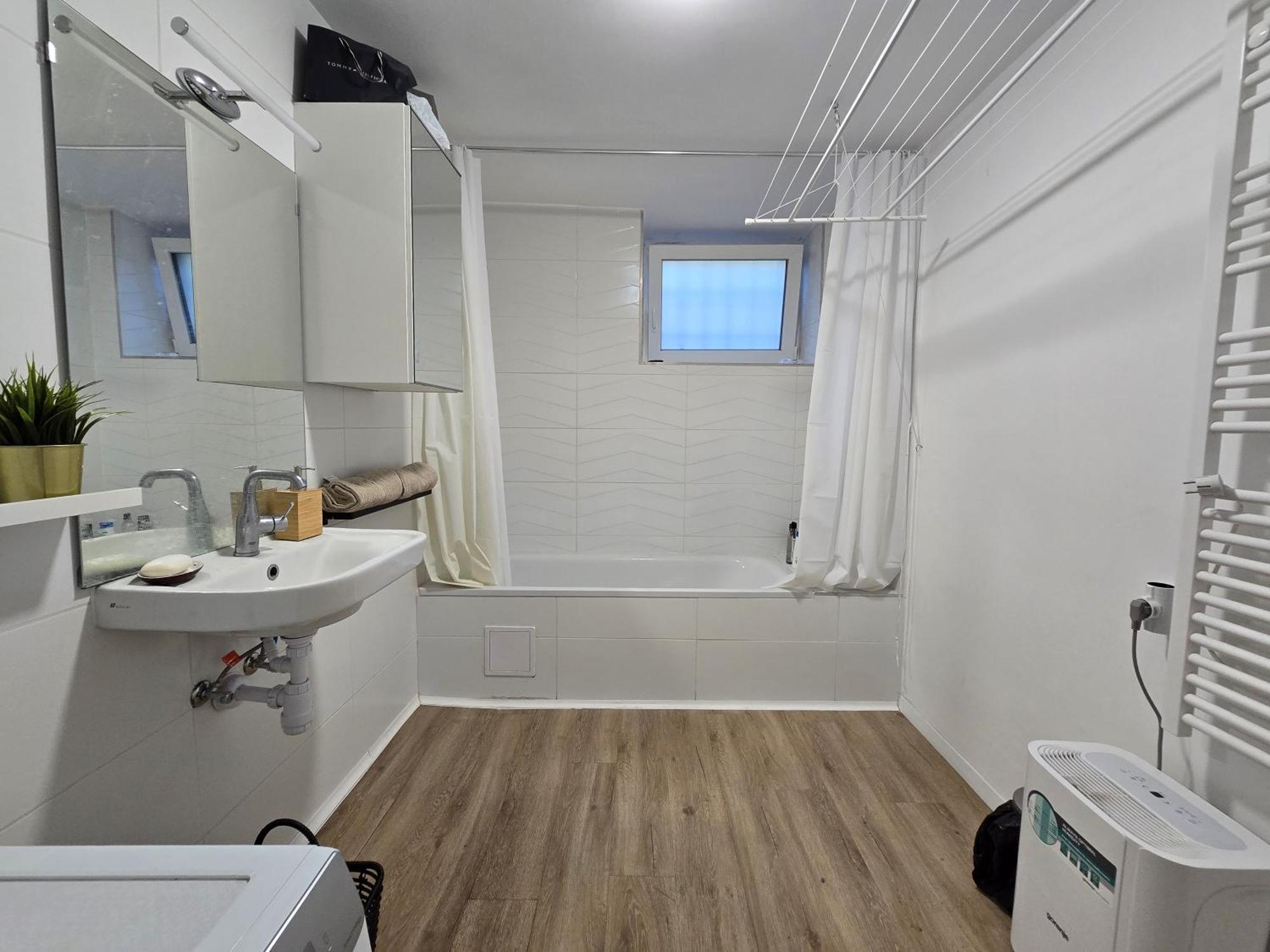 Metropolitan Tranquility Near Deli Railway Station Apartamento *
